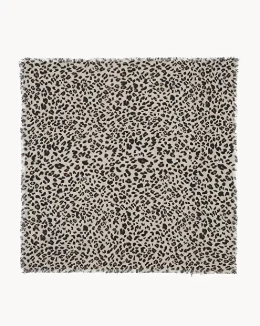 Kujten Léopard | Léopard | Grand Bandana Hachiko Leopard Grand bandana cachemire imprimu00e9 lu00e9opard, 2 fils Avoine
